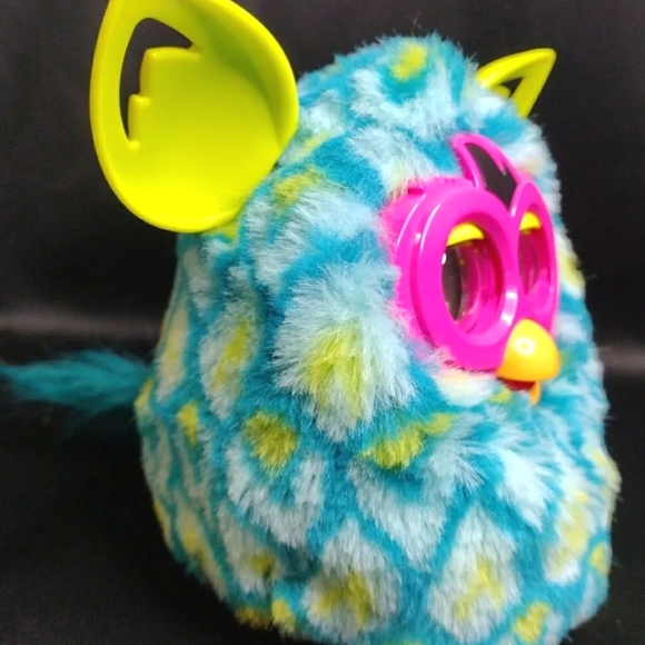 Furby Boom Peacock Turquoise Interactive Toy 2012 Hasbro. - Picture 7 of 10